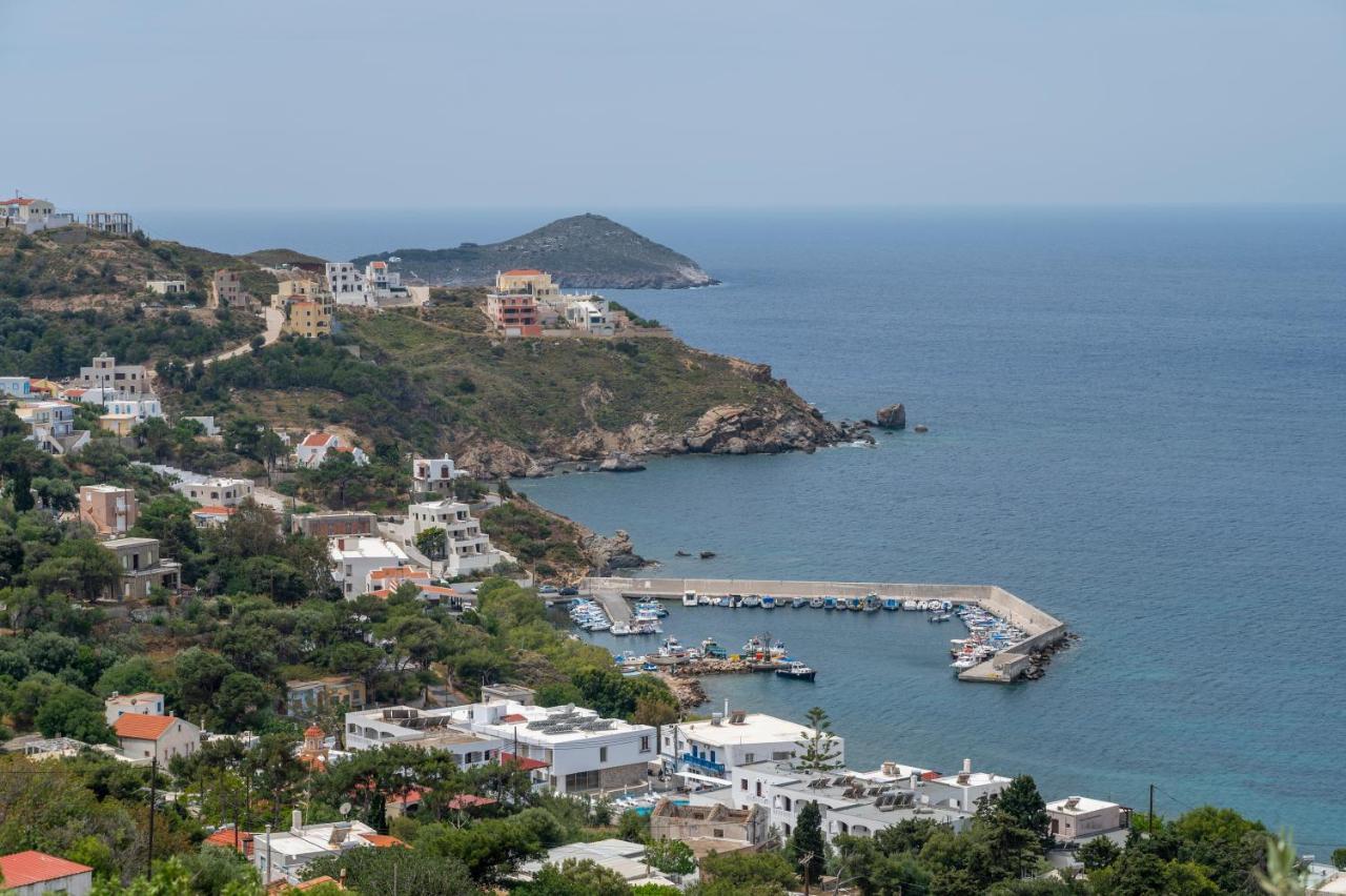 Pelagos Seafront Accommodation - George Myrties Екстериор снимка